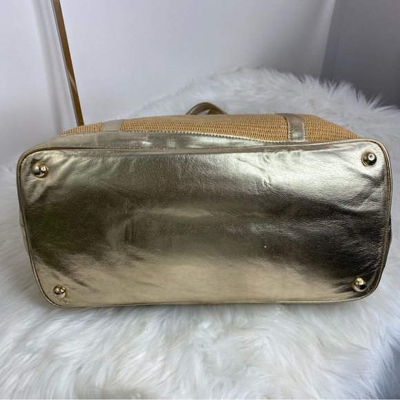 Michael Kors Large Amagansett Straw Tote with Gold Leather details - Picture 9 of 11